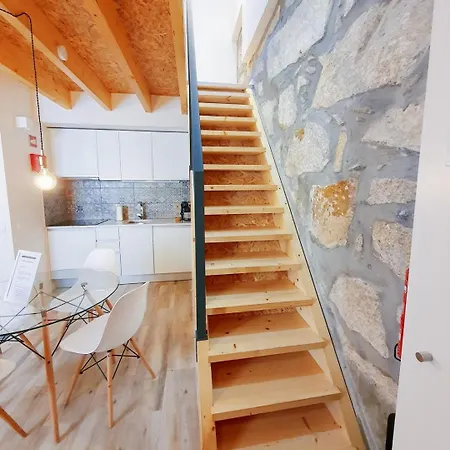 Typical House In A Historical Pedestrian Quarter * Porto