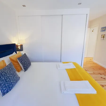 Typical House In A Historical Pedestrian Quarter Сasa de vacaciones *