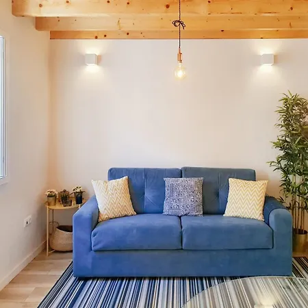 Typical House In A Historical Pedestrian Quarter Сasa de vacaciones Oporto