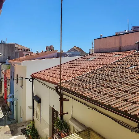Typical House In A Historical Pedestrian Quarter 3* פורטו